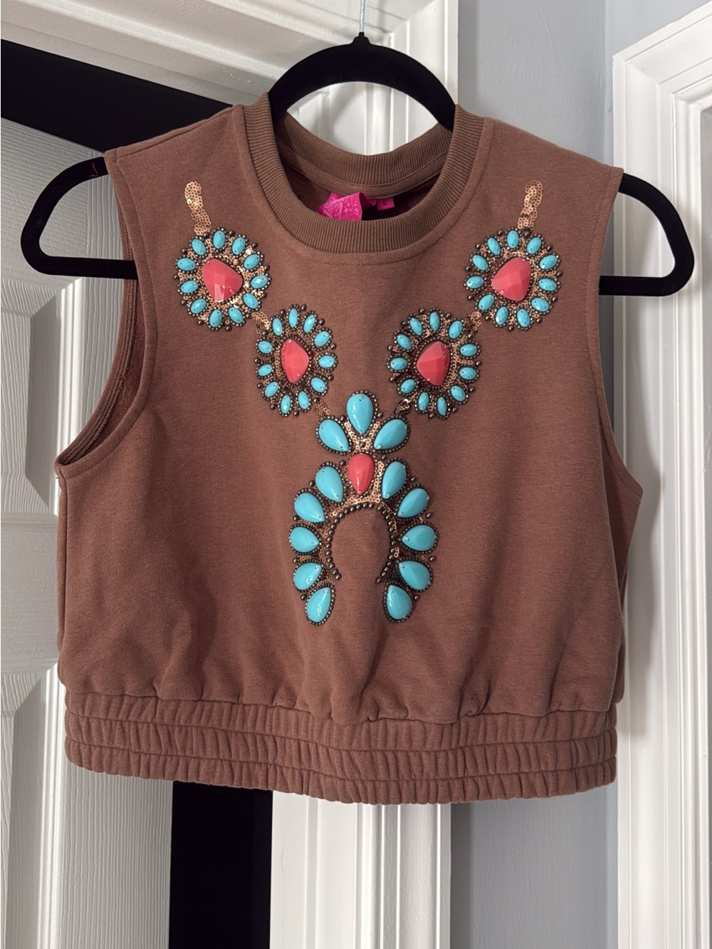 Queen of sparkles Brown Sleeveless Top new! Small  turquoise western rodeo